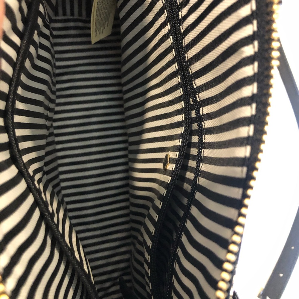 Kate Spade over the shoulder crossbody tote - Picture 3 of 4